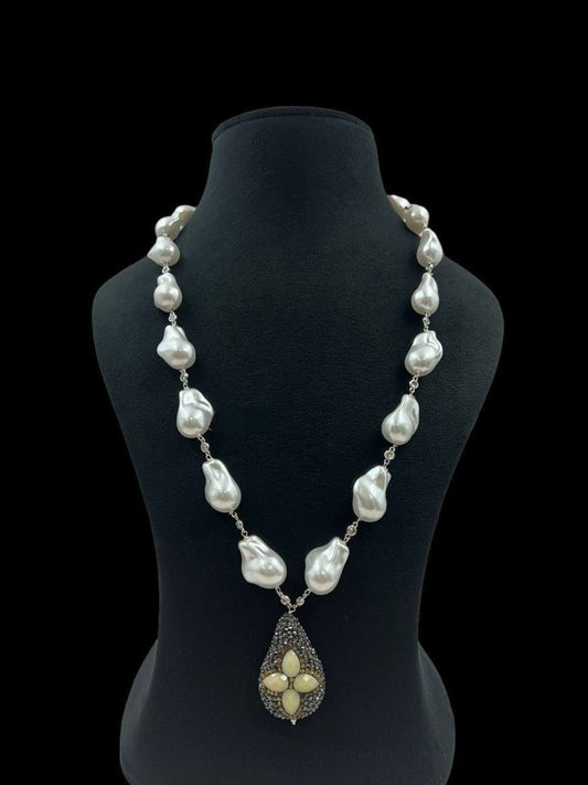 BAROQUE PEARL LONG NECKLACE WITH TEARDROP PENDANT