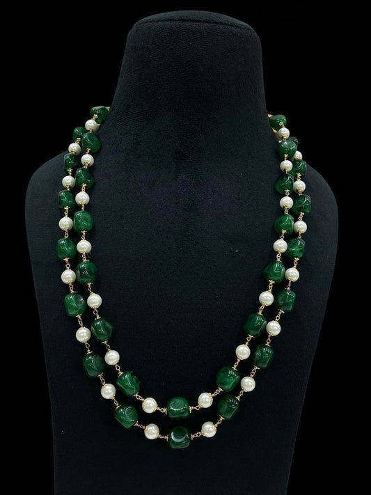EMERALD GREEN BEADED PEARL NECKLACE