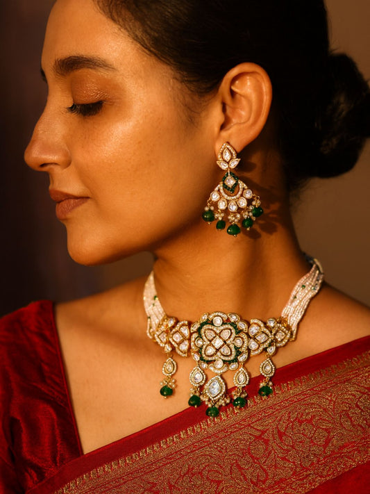 ANIRA EMERALD KUNDAN JEWELLERY SET