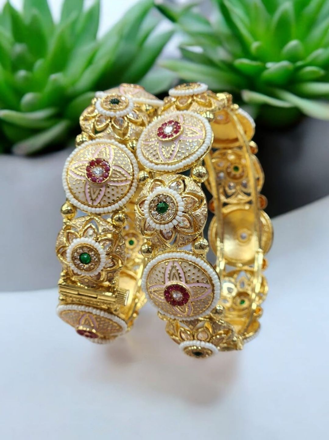 VAIDEHI RICH MEENAKARI BANGLES