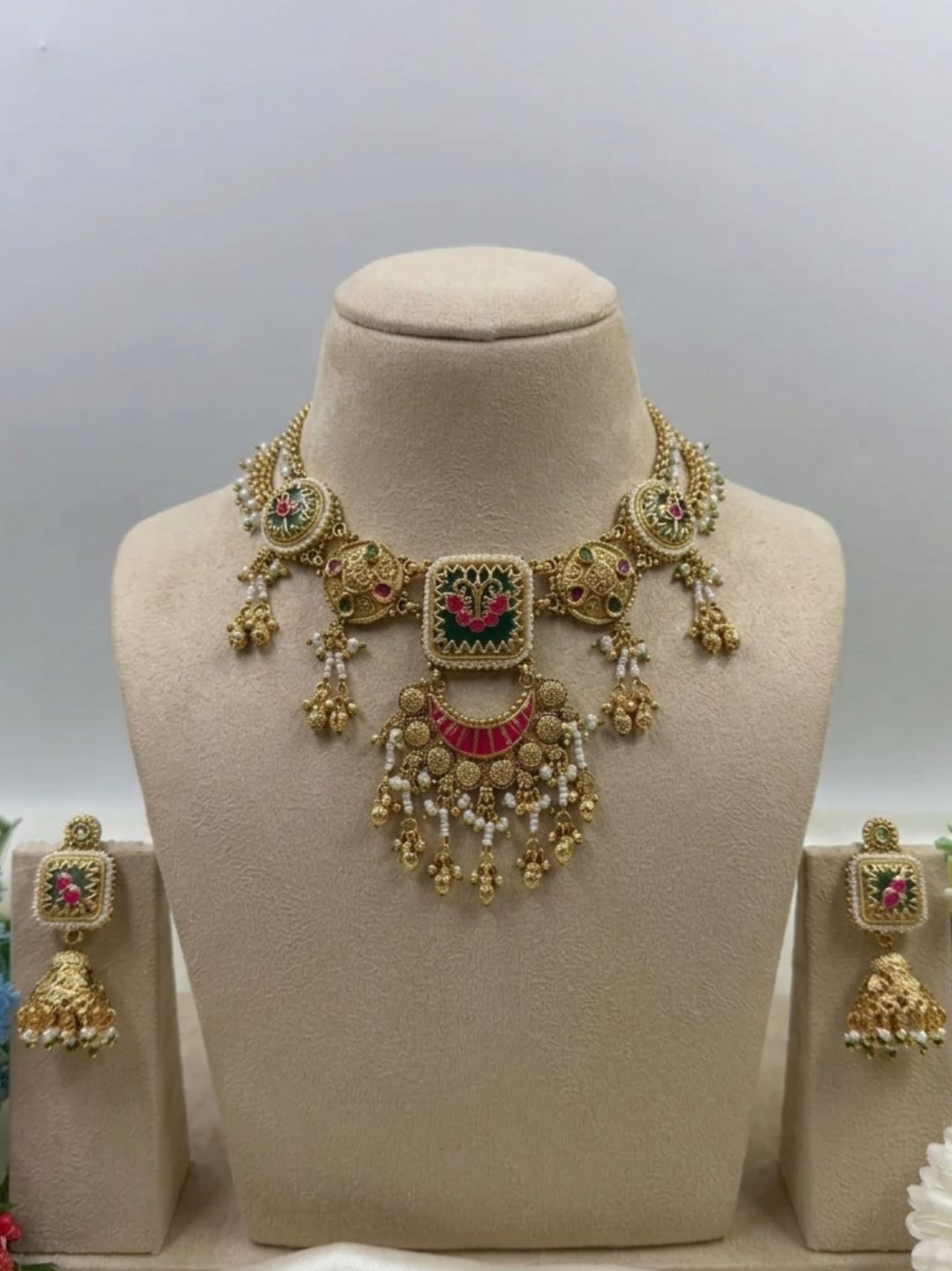 MAHARANI RAJWADI KUNDAN NECKLACE SET