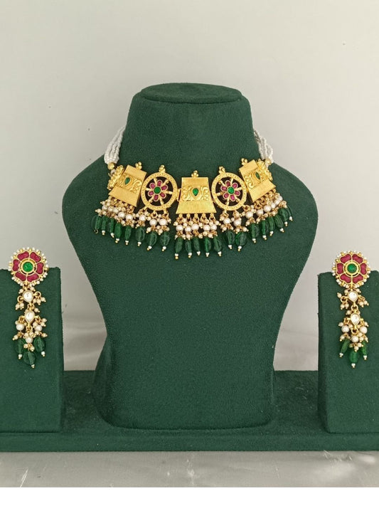 SAMEERA HERITAGE KUNDAN JEWELLERY SET