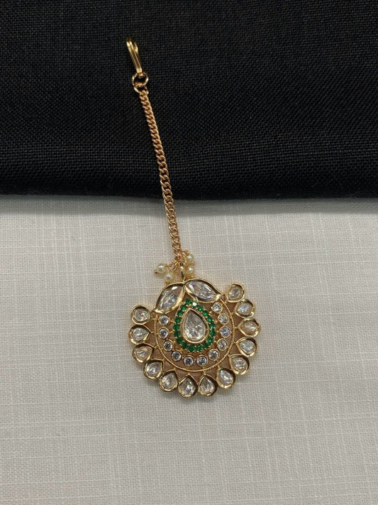 ROYAL GREEN KUNDAN MAANG TIKKA