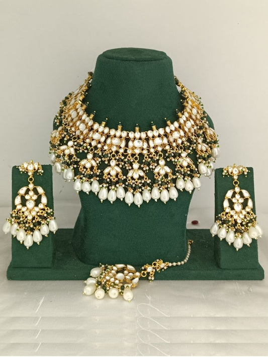 ISHYA PEARL DROP KUNDAN JEWELLERY SET