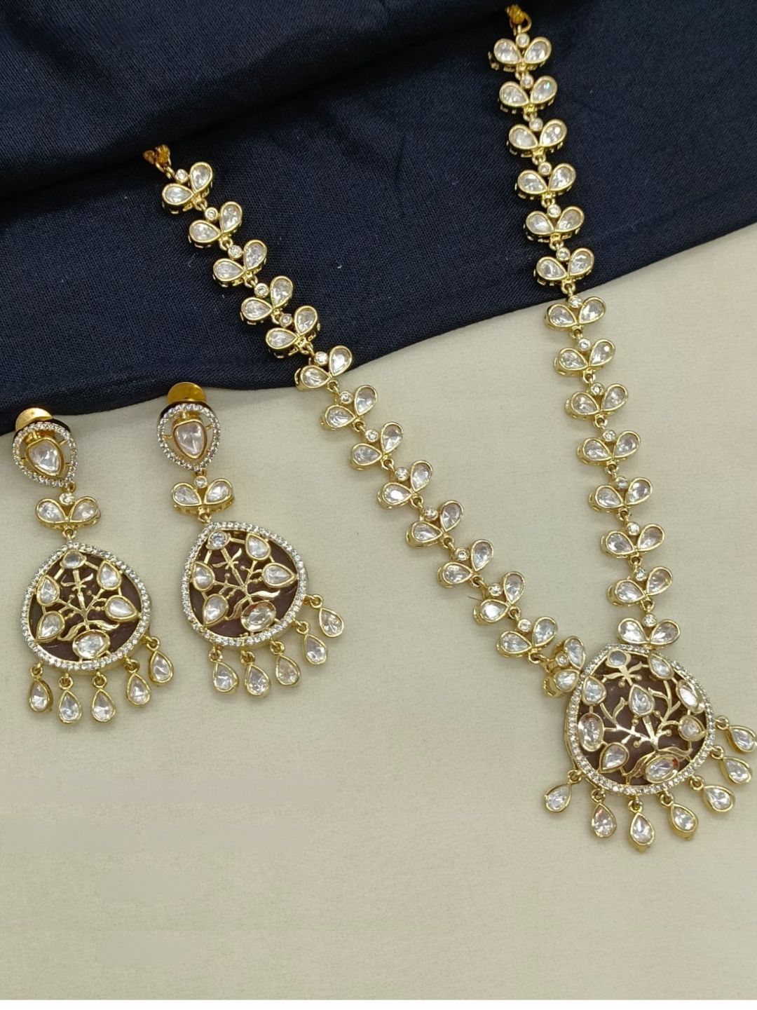 NIYATI PURPLE JEWELLERY SET