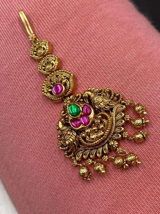 ANTIQUE PINK GREEN MAANG TIKKA