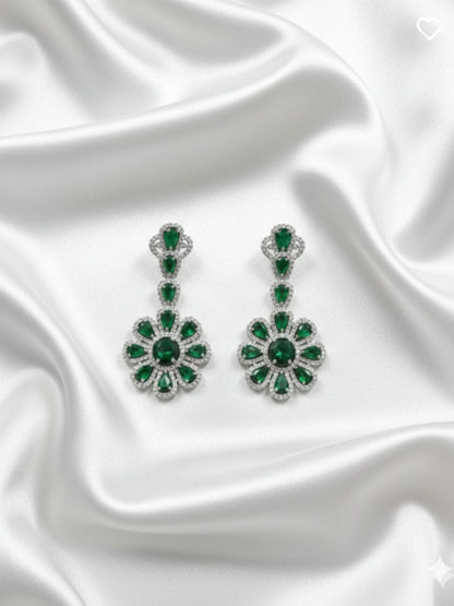 SAVIRA EMERALD AD NECKLACE SET