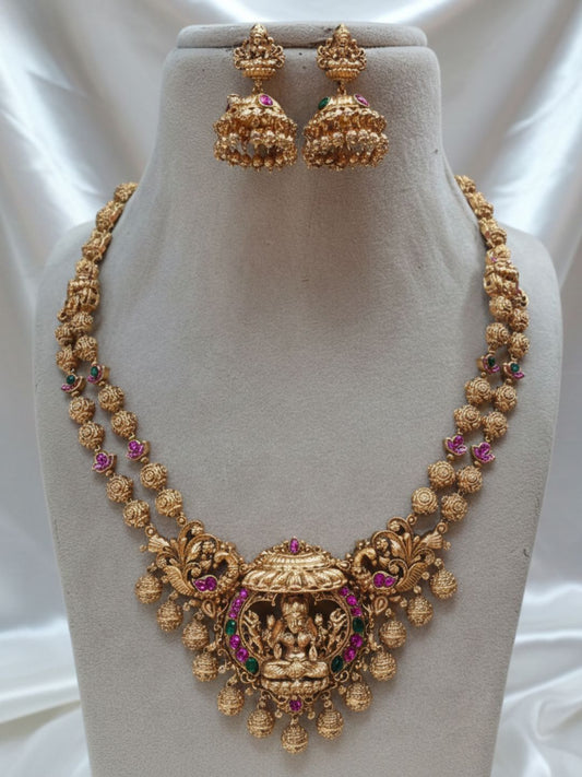 ROYAL ANTIQUE LAKSHMI KUNDAN KEMP NECKLACE SET