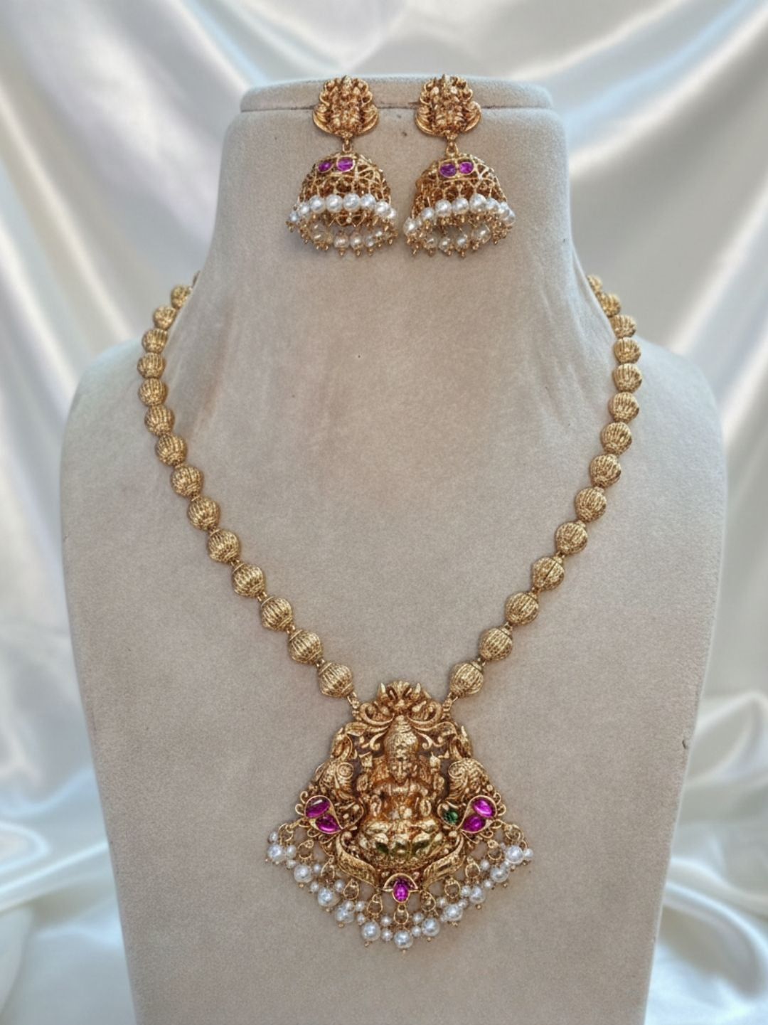 SHREE LAKSHMI TEMPLE LONG NECKLACE SET