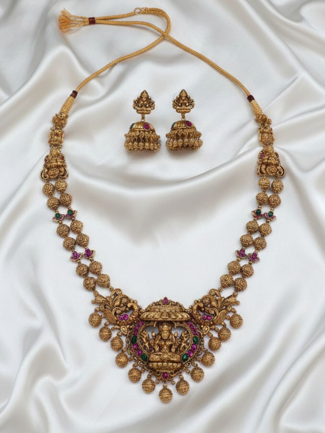 ROYAL ANTIQUE LAKSHMI KUNDAN KEMP NECKLACE SET