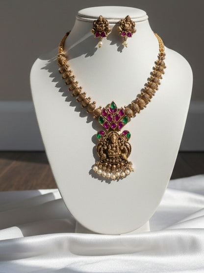 ADYA CLASSIC TEMPLE JEWELLERY SET