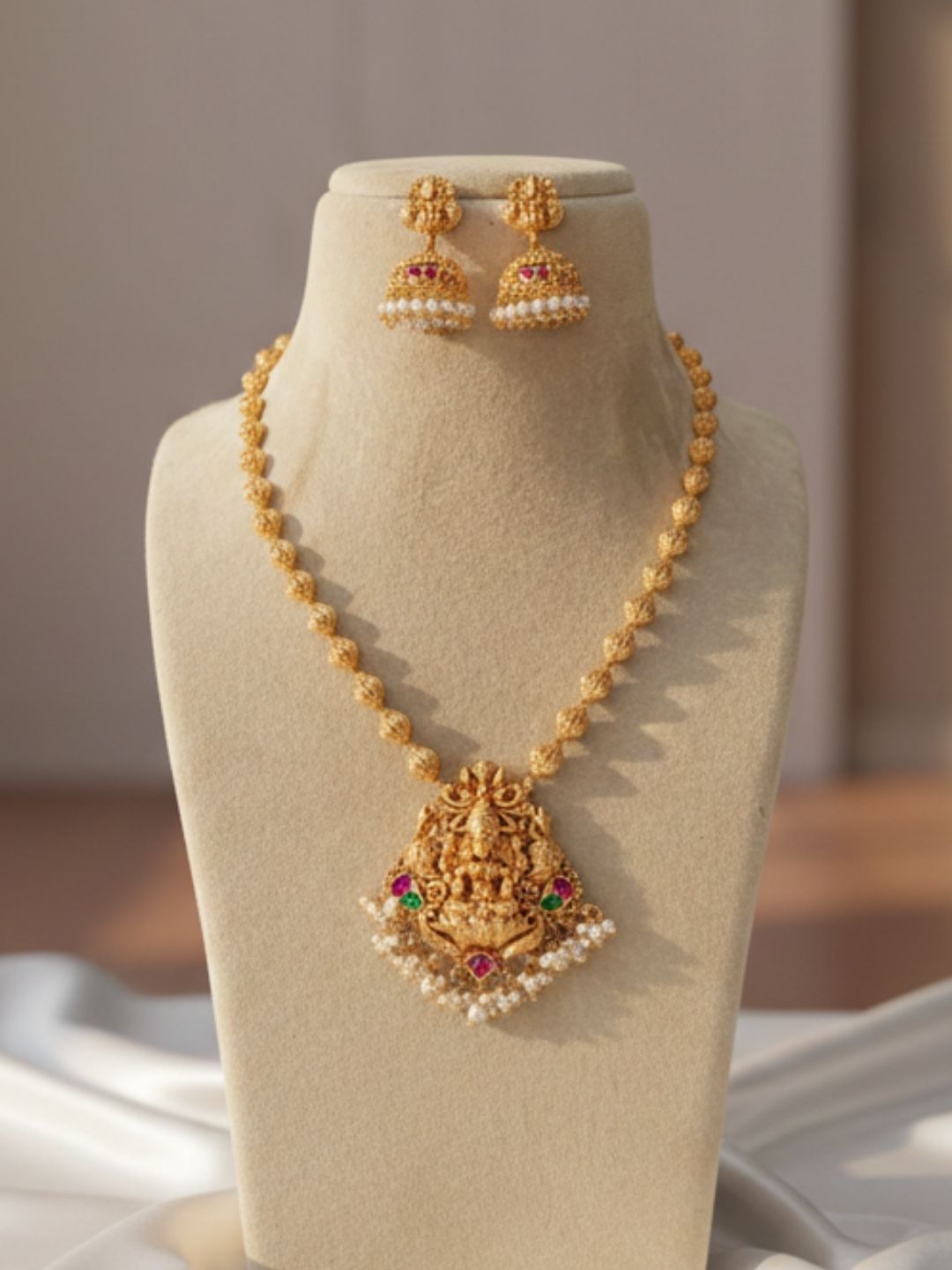 KALYANI ANTIQUE JEWELLERY SET