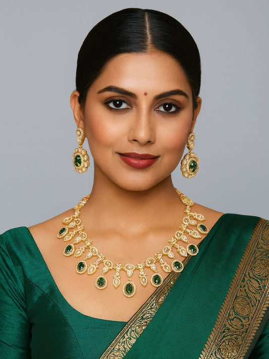 EMERALD GREEN KUNDAN JEWELLERY SET