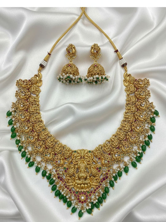 ROYAL TEMPLE JEWELLERY SET