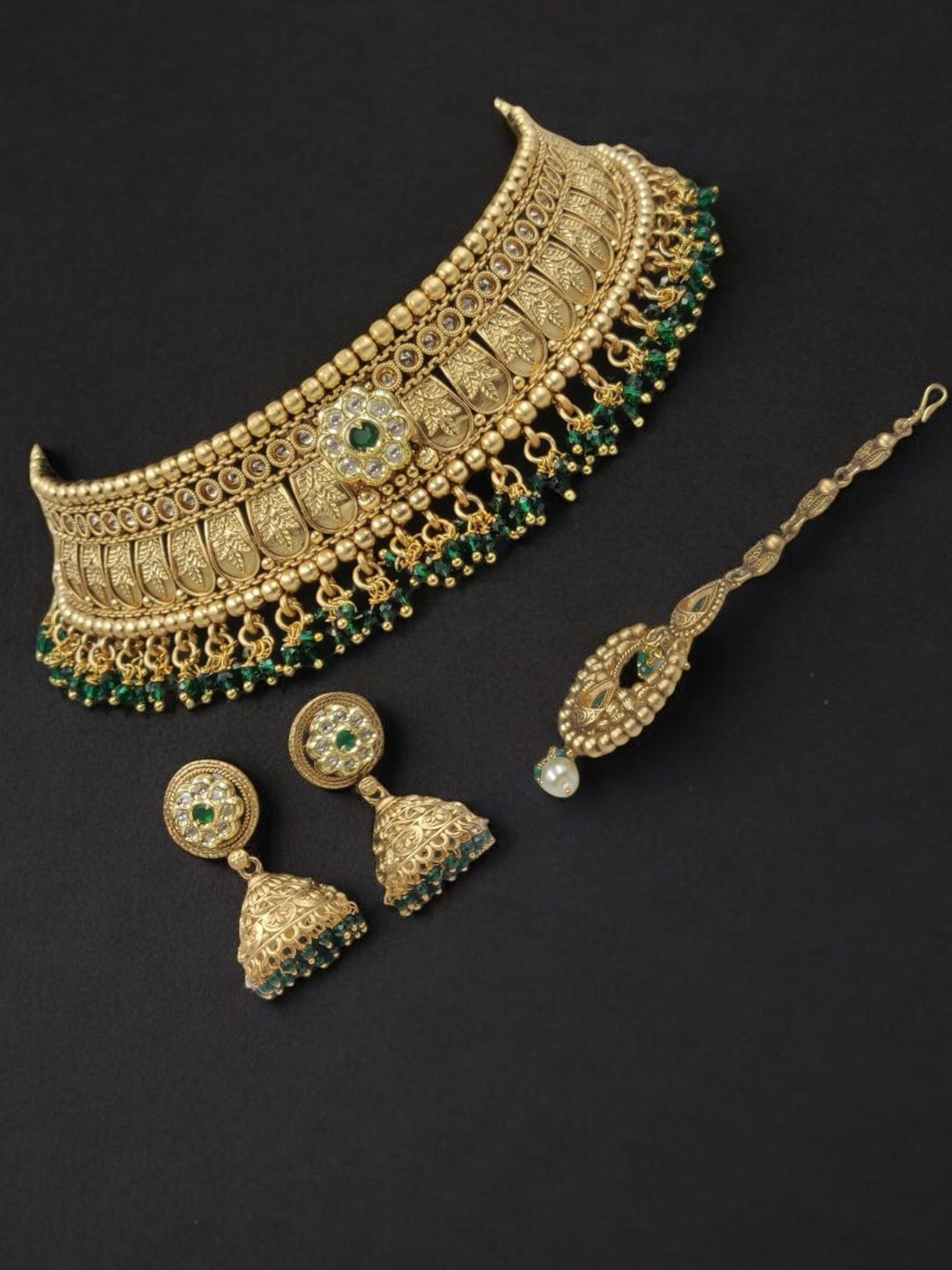 RANI SAHIBA EMERALD RAJWADI JEWELLERY SET