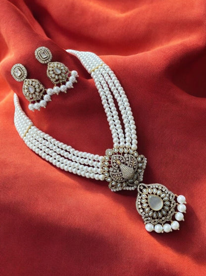 MAHARANI PEARL KUNDAN JEWELLERY SET