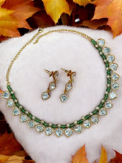 NAYANA EMERALD JEWELLERY SET