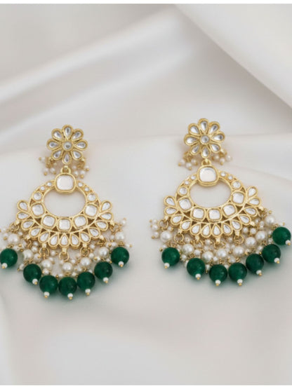 SOUMYA EMERALD NECKLACE SET