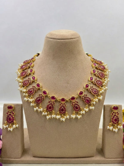 SUHITA KEMP ANTIQUE JEWELLERY
