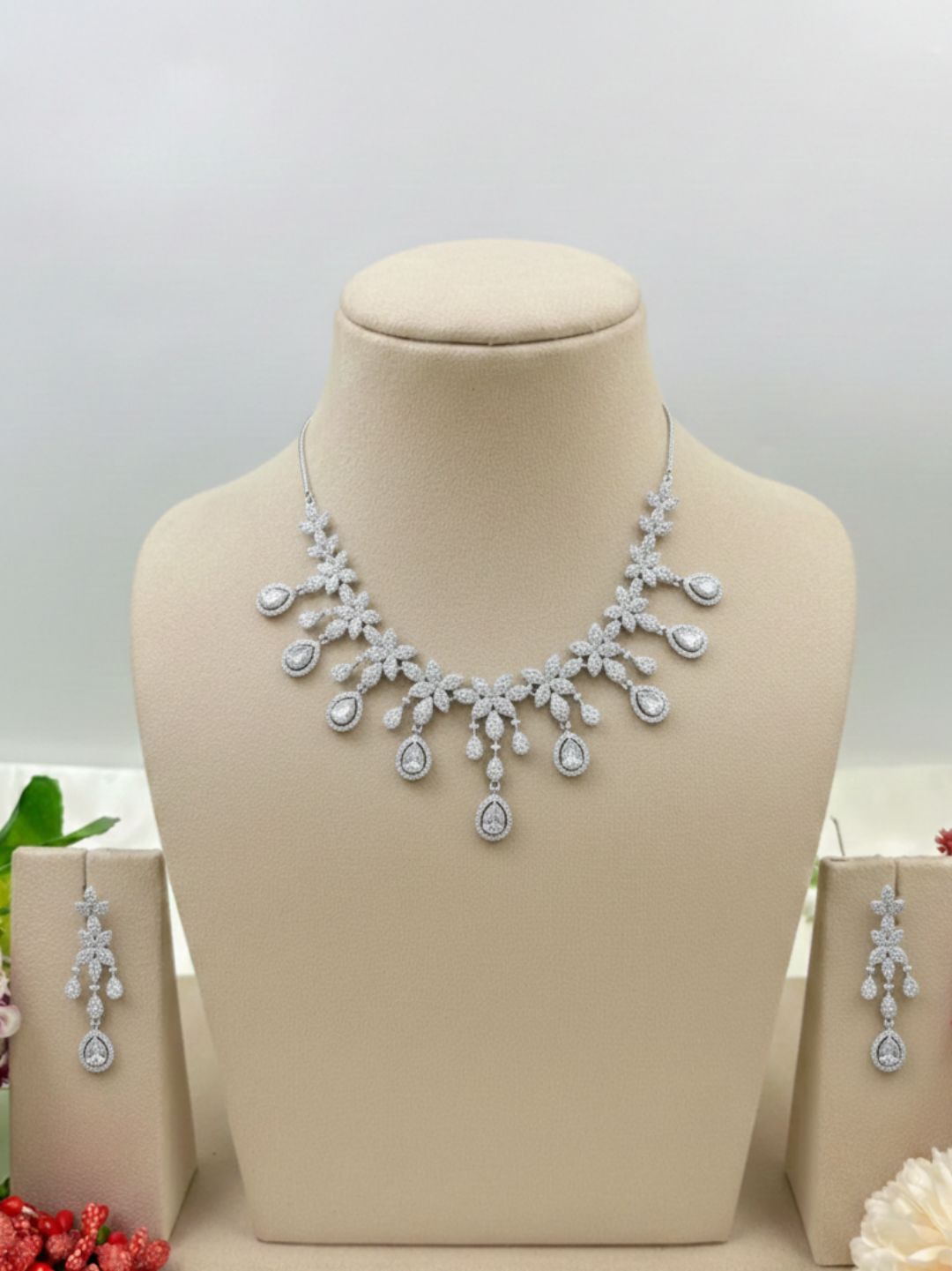 GREEN CELESTIAL JEWELLERY SET