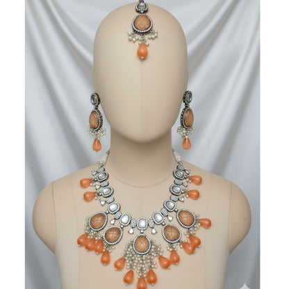 AANYA CARNELIAN KUNDAN JEWELLERY SET