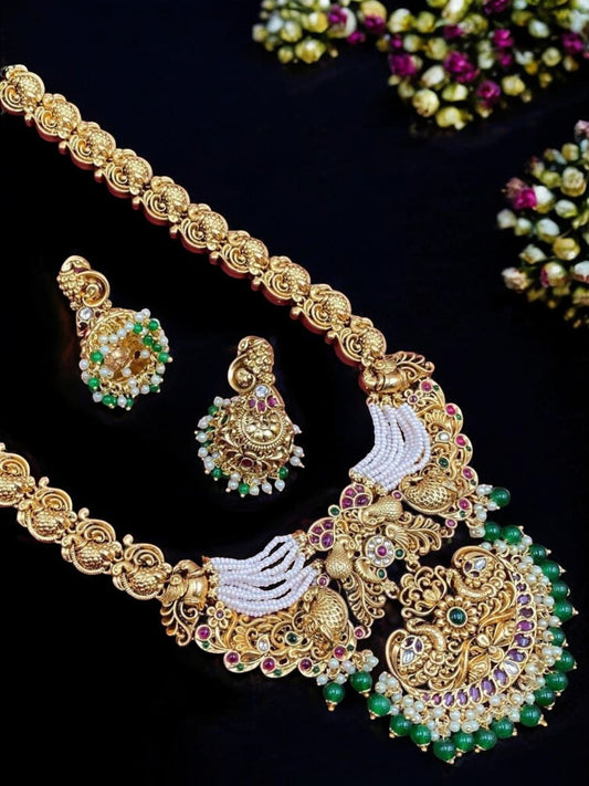 ANTIQUE GOLD JEWELLERY SET